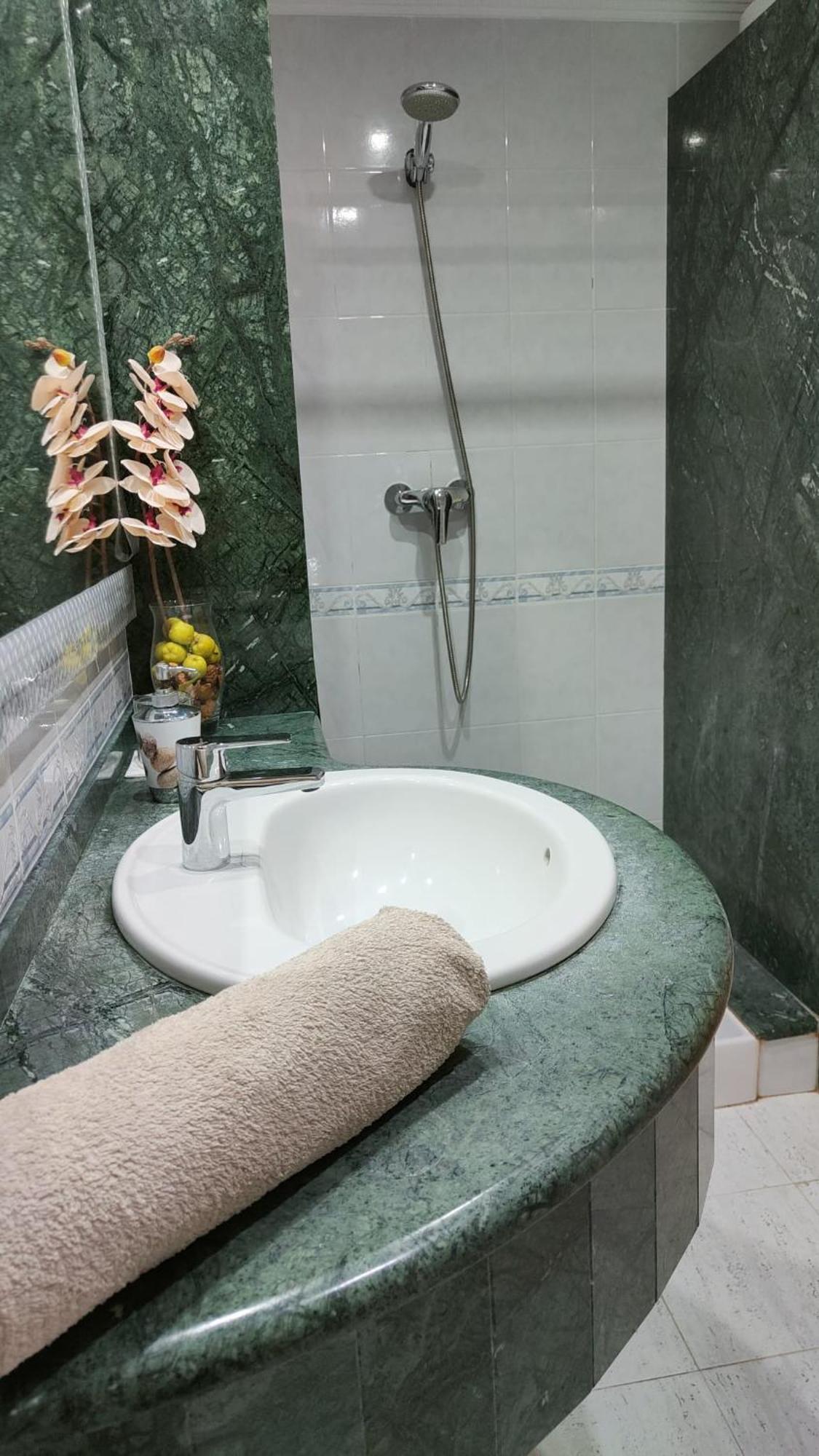 Apartamentos Montsia Mar Sant Carles De La Rapita Exterior photo